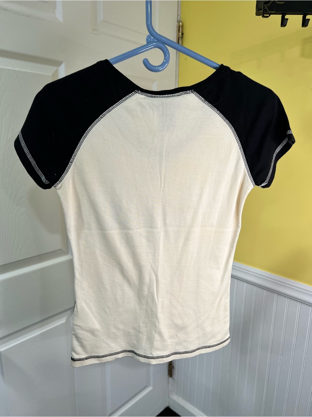 Harley-Davidson Black & White Raglan Neck Tee with Winged Logo - Picture 3 of 3